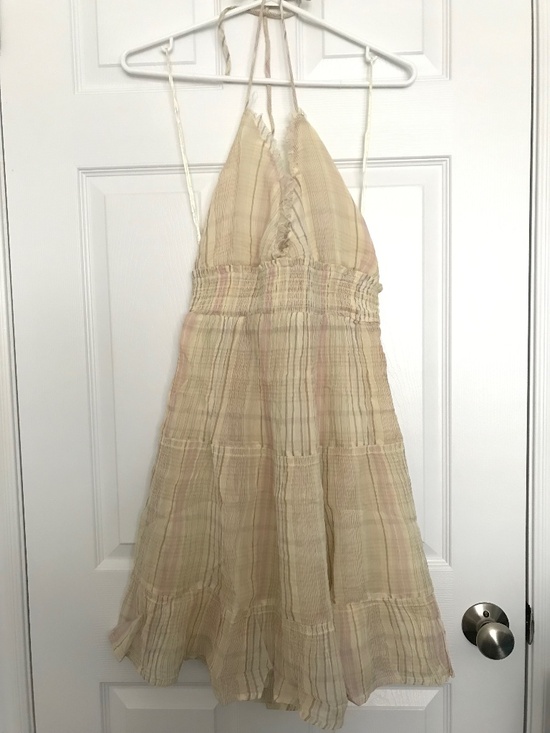 Kimchi Blue Dresses & Skirts - NWT Kimchi Blue Phoebe Cotton Open-Back Halter Knee Length Dress M Yellow